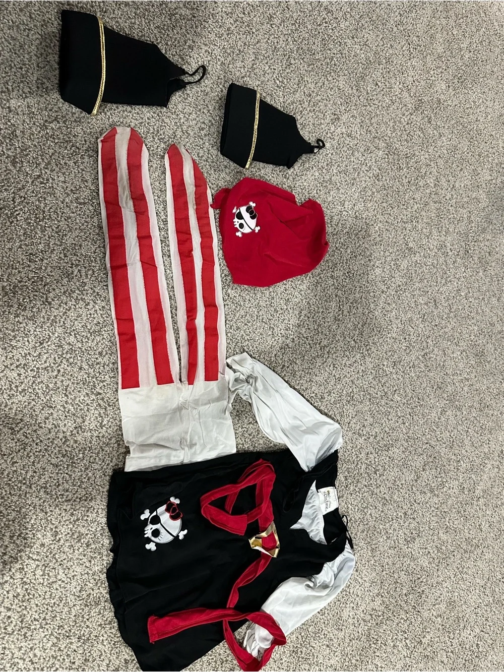 California Costumes Red and White Pirate Dress with Black Vest
